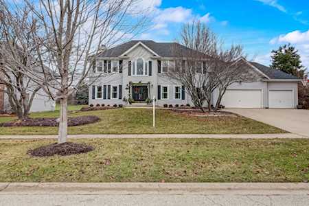 39W846 N Robert Frost Circle St. Charles, IL 60175