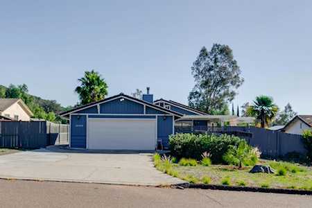 24375 Del Amo Road Ramona, CA 92065