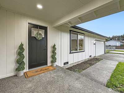 6405 58th St NE Marysville, WA 98270