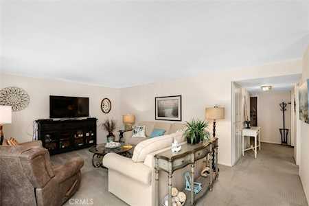 859 Ronda Mendoza #B Laguna Woods, CA 92637