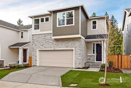 12819 Springboard Ave NW #5 Silverdale, WA 98383