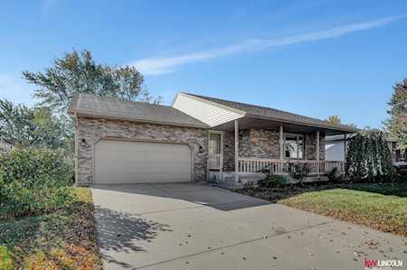 2021 Boston Dr Lincoln, NE 68521