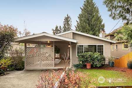 3613 NE 75th St Seattle, WA 98115