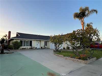 15031 Genoa Circle Huntington Beach, CA 92647