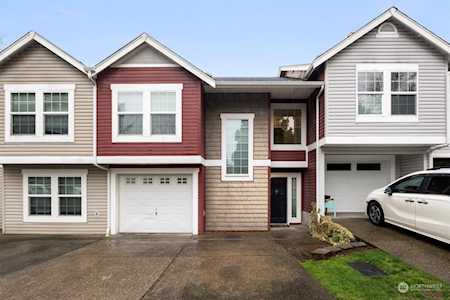 10320 140th Street Ct E #68 Puyallup, WA 98374