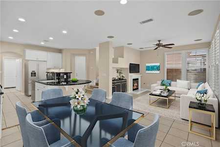 26612 Via Bellazza Valencia, CA 91381