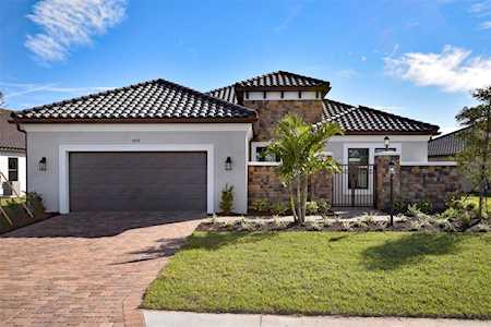 3430 Santa Caterina Blvd Bradenton, FL 34211