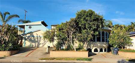 19361 Newhaven Ln Huntington Beach, CA 92646