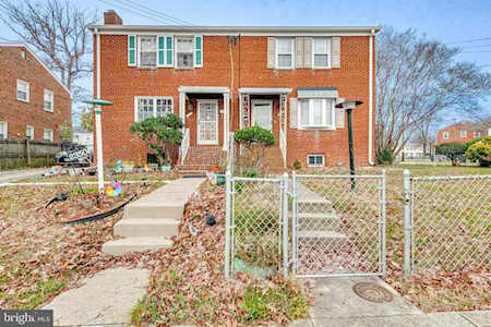 2352 Jameson St Temple Hills, MD 20748