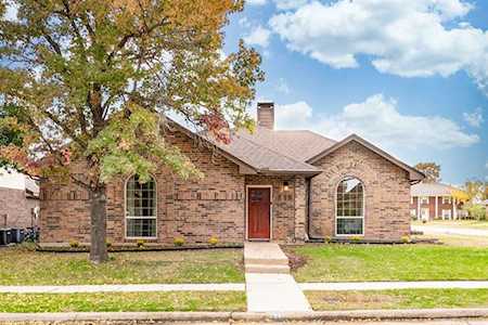 5237 Turtle Cove Road Garland, TX 75044
