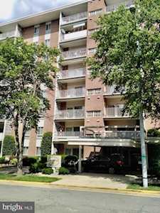 5250 Valley Forge Dr #715 Alexandria, VA 22304
