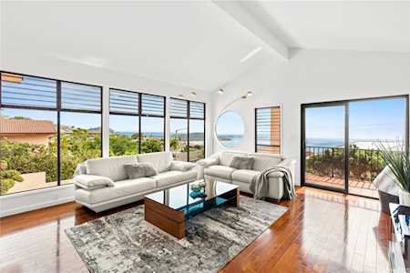 724 Moaniala Street Honolulu, HI 96821