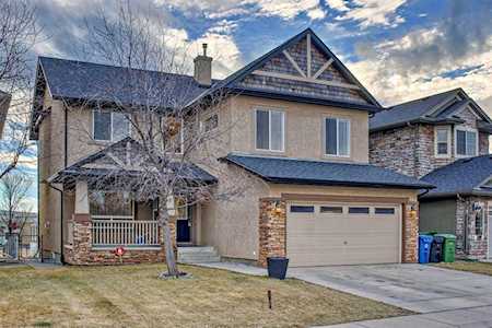 35 Springborough Green SW Calgary, AB T3H 5M6