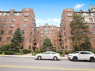 2 Westchester Ave #4L White Plains, NY 10601
