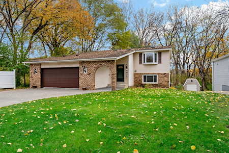 4025 Fordham Drive NE Saint Anthony, MN 55421
