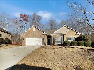 2889 Heritage Oaks Circle Dacula, GA 30019