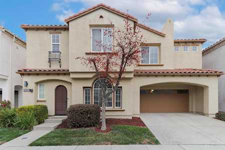 2313 Donner Pass Avenue Sacramento, CA 95835