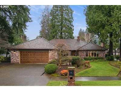 16430 NE Tillamook ST Portland, OR 97230