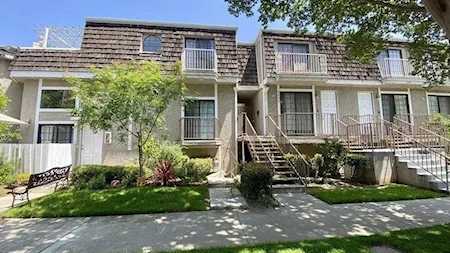 5400 Simpson Ave #10 Valley Village, CA 91607