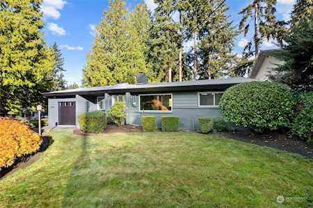 19354 2nd Ave NW Shoreline, WA 98177