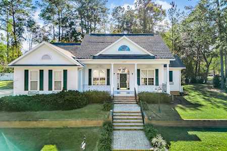 2309 Cleburn Ln Tallahassee, FL 32309