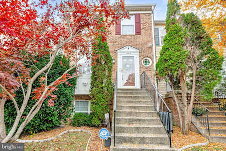 1006 Murdoch Ct Crofton, MD 21114