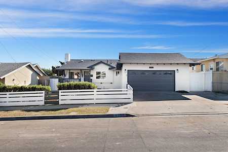 6257 Plateau Dr San Diego, CA 92139