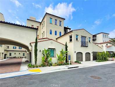 8898 Los Coyotes #260 Buena Park, CA 90621