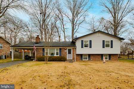 6917 Greenwood Dr Glenn Dale, MD 20769