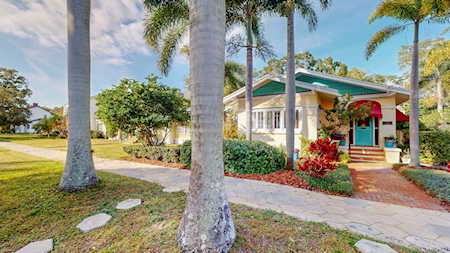325 19th Ave NE St. Petersburg, FL 33704