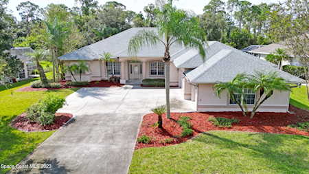 3625 Carriage Gate Drive Melbourne, FL 32904