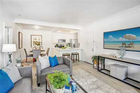 20702 El Toro Rd #389 Lake Forest, CA 92630