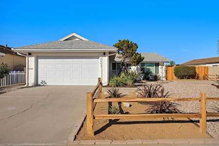 7736 Alcamo Rd San Diego, CA 92126