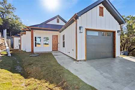 5511 Northview Court Granbury, TX 76048