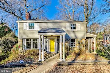2806 Belleview Cheverly, MD 20785