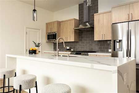 1901 S Harwood Street #309 Dallas, TX 75215