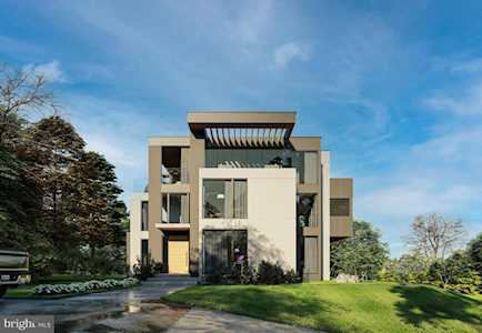 7805 Moorland Ln Bethesda, MD 20814