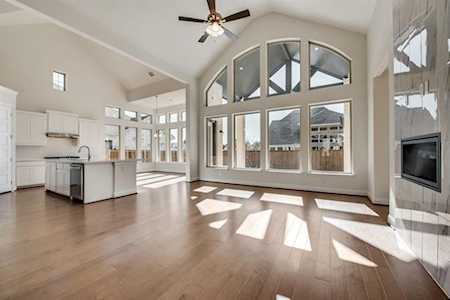2414 Seth Drive Midlothian, TX 76065