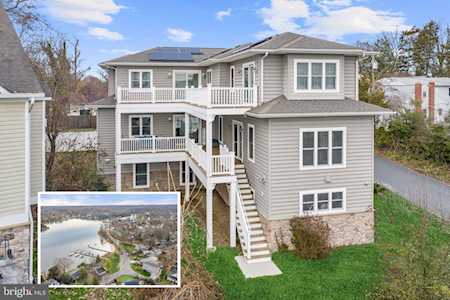 1203 Shore Dr Edgewater, MD 21037