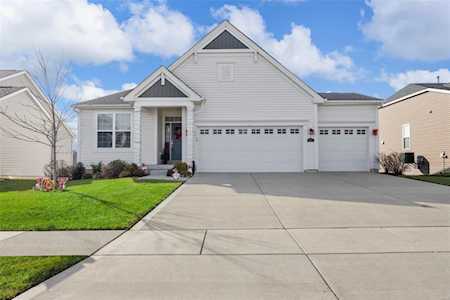 321 Old Forester Dr Lake St Louis, MO 63367