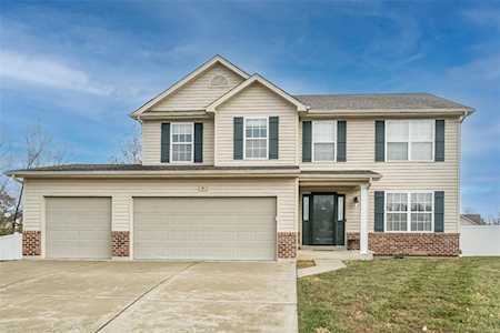 4 Liberty Grove Ct Wentzville, MO 63385