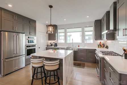 2874 Avella Cir San Diego, CA 92108