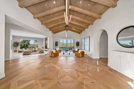 5248 La Crescenta Rancho Santa Fe, CA 92067