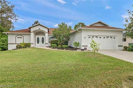 Biscayne Estates - Fort Myers Real Estate - Island Park Road