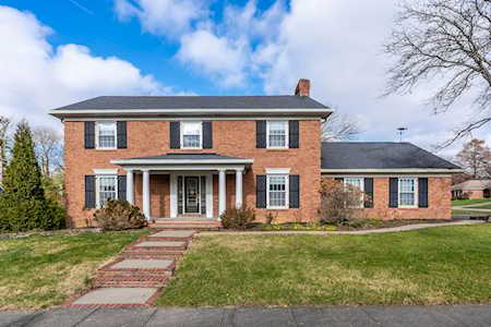 Exploring Lans-Merik: A Hidden Gem in Lexington, KY