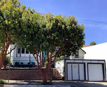 Third Street Condominium Complex in Santa Cruz