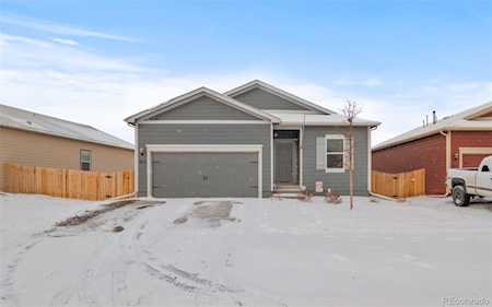 413 Evans Ave Keenesburg, CO 80643