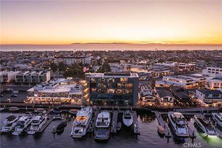 Newport Bay Towers| Newport Beach Condos | 3121 W Coast Hwy, Newport ...