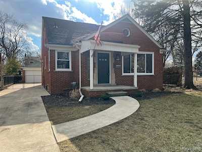 Huntington Woods Homes for Sale | Huntington Woods MI Real Estate Listings