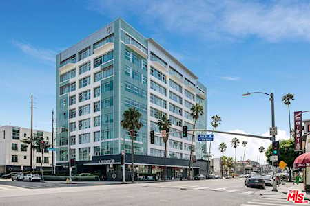 Latitude 33 Sky Collection | 3111 Via Dolce Marina Del Rey, CA 90292